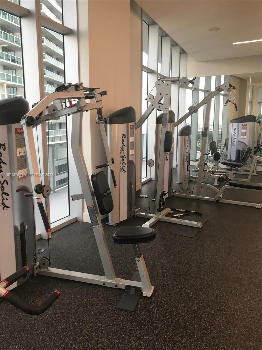 488 NE 18th St 3802, Miami, Florida 33132, 1 Bedroom Bedrooms, ,1 BathroomBathrooms,Residentiallease,For Rent,488 NE 18th St 3802,A11571375