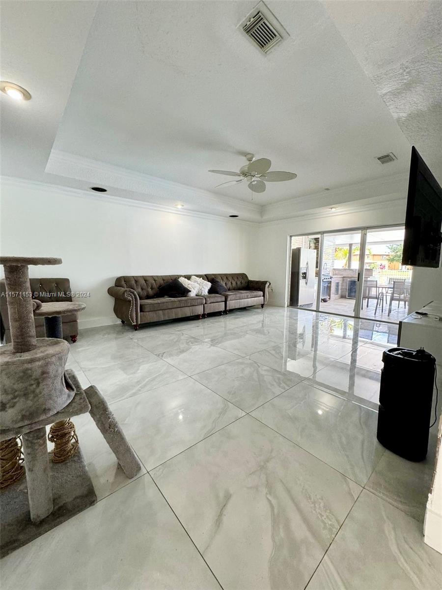 2845 NE 41st Rd, Homestead, Florida 33033, 4 Bedrooms Bedrooms, ,4 BathroomsBathrooms,Residentiallease,For Rent,2845 NE 41st Rd,A11571153