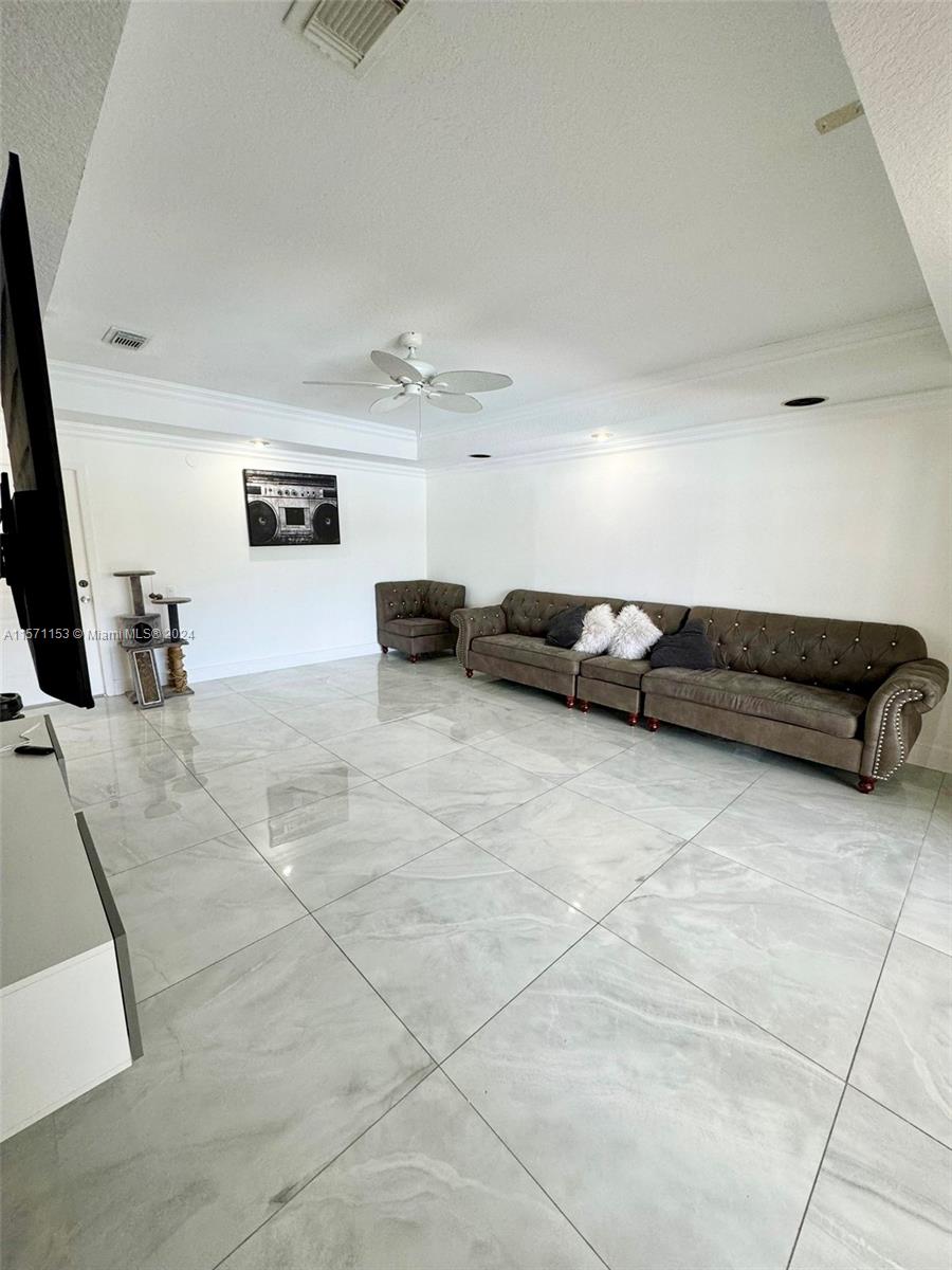 2845 NE 41st Rd, Homestead, Florida 33033, 4 Bedrooms Bedrooms, ,4 BathroomsBathrooms,Residentiallease,For Rent,2845 NE 41st Rd,A11571153