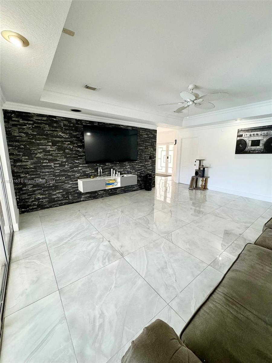 2845 NE 41st Rd, Homestead, Florida 33033, 4 Bedrooms Bedrooms, ,4 BathroomsBathrooms,Residentiallease,For Rent,2845 NE 41st Rd,A11571153