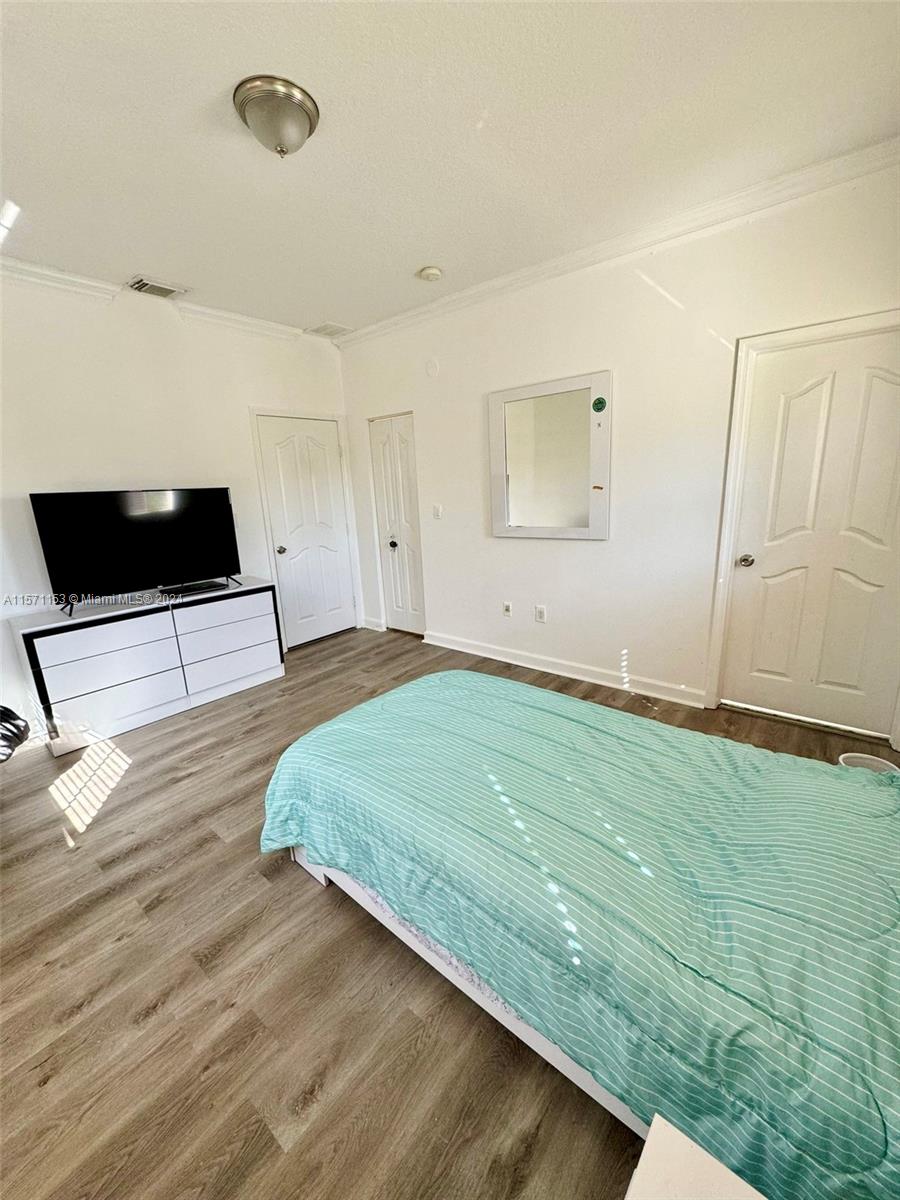 2845 NE 41st Rd, Homestead, Florida 33033, 4 Bedrooms Bedrooms, ,4 BathroomsBathrooms,Residentiallease,For Rent,2845 NE 41st Rd,A11571153