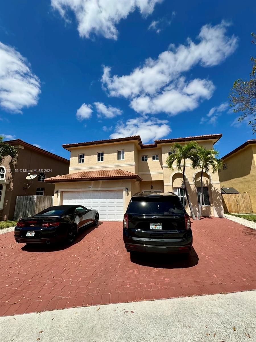 2845 NE 41st Rd, Homestead, Florida 33033, 4 Bedrooms Bedrooms, ,4 BathroomsBathrooms,Residentiallease,For Rent,2845 NE 41st Rd,A11571153