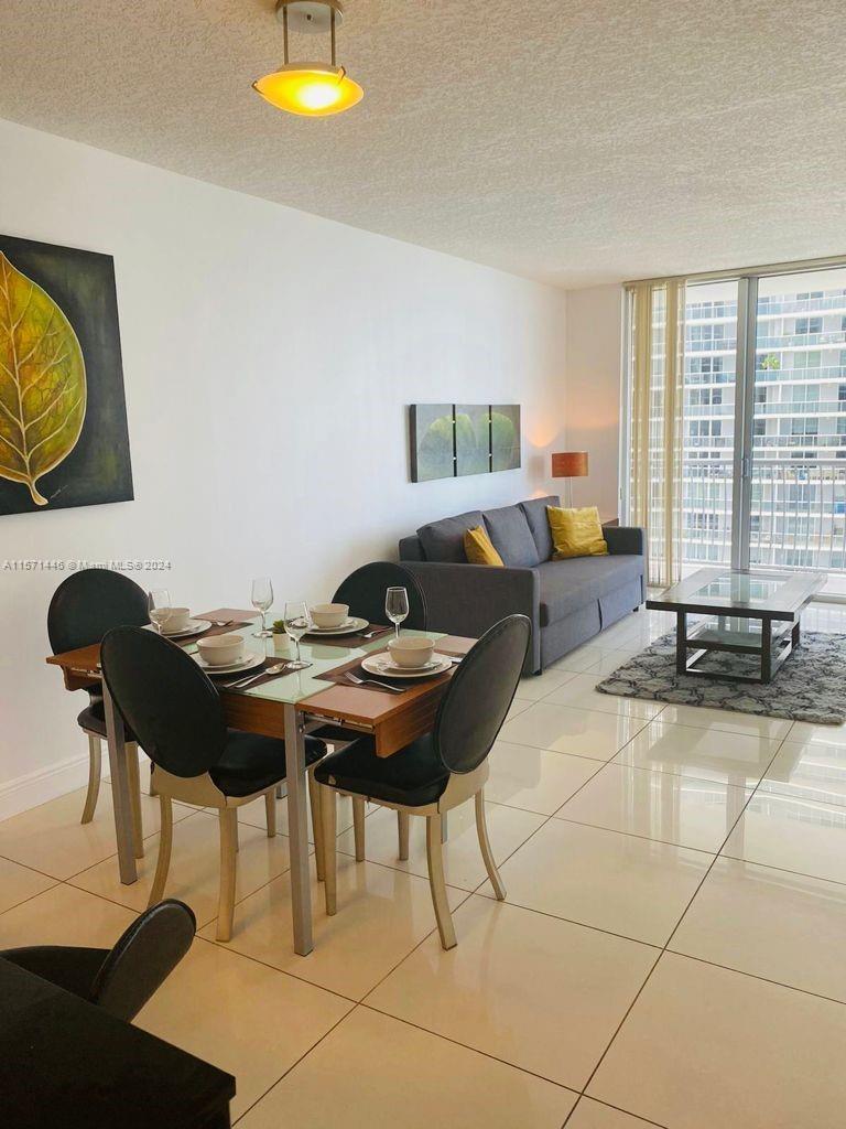 1750 N Bayshore Dr 4305, Miami, Florida 33132, 1 Bedroom Bedrooms, ,1 BathroomBathrooms,Residentiallease,For Rent,1750 N Bayshore Dr 4305,A11571446
