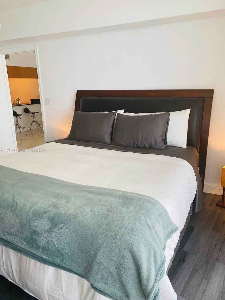 1750 N Bayshore Dr 4305, Miami, Florida 33132, 1 Bedroom Bedrooms, ,1 BathroomBathrooms,Residentiallease,For Rent,1750 N Bayshore Dr 4305,A11571446