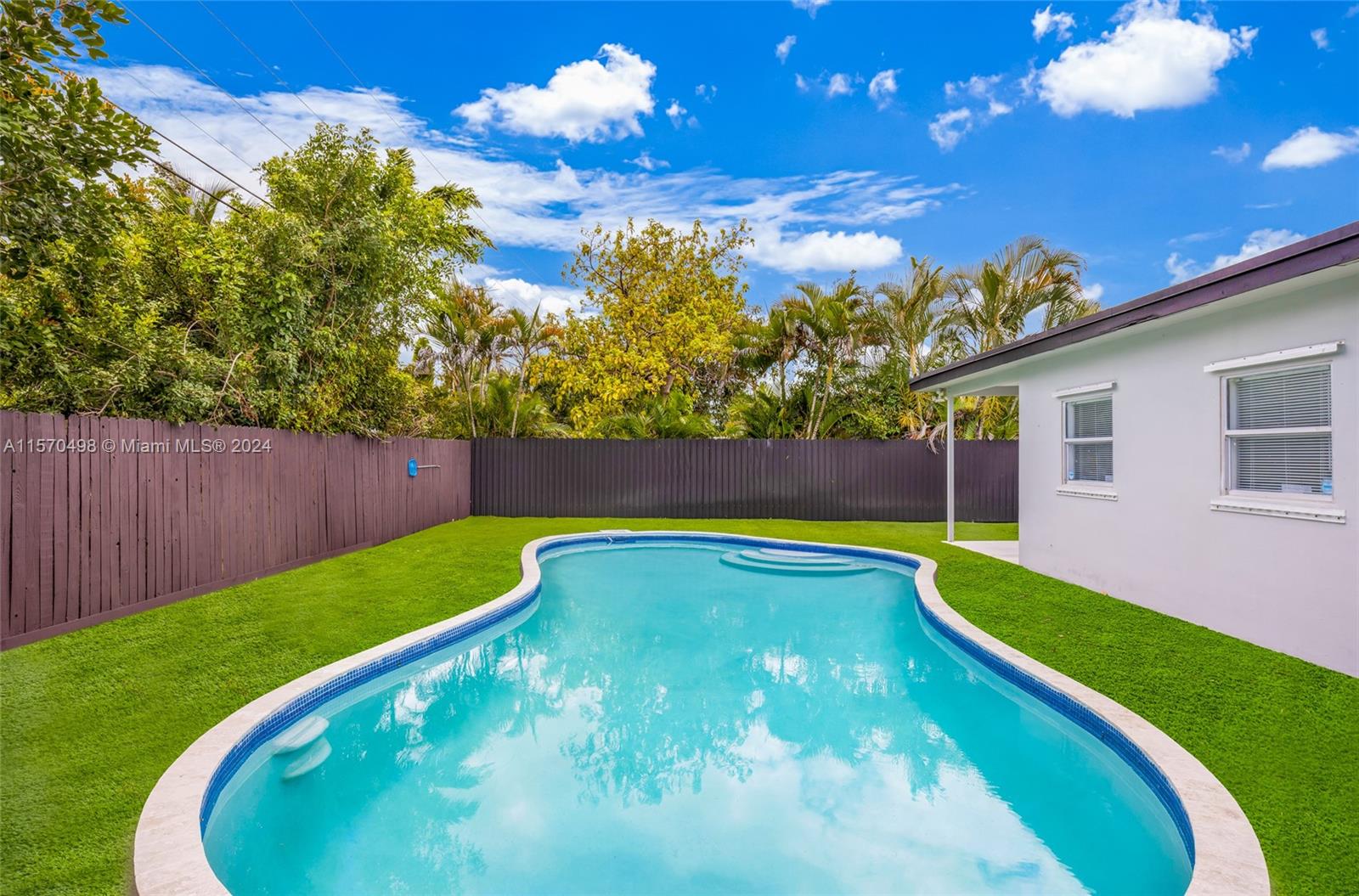 3958 NW 19th Ave 3958, Oakland Park, Florida 33309, 4 Bedrooms Bedrooms, ,2 BathroomsBathrooms,Residentiallease,For Rent,3958 NW 19th Ave 3958,A11570498