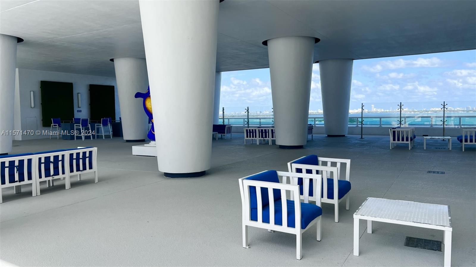 1800 N Bayshore Dr 302, Miami, Florida 33132, 1 Bedroom Bedrooms, ,2 BathroomsBathrooms,Residentiallease,For Rent,1800 N Bayshore Dr 302,A11571470