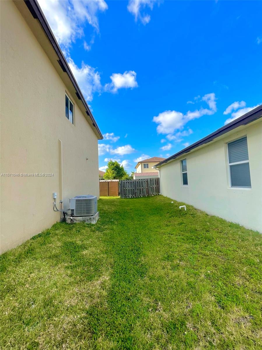18853 SW 319th St, Homestead, Florida 33030, 4 Bedrooms Bedrooms, ,3 BathroomsBathrooms,Residentiallease,For Rent,18853 SW 319th St,A11571046