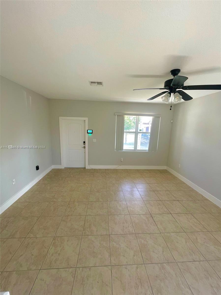 18853 SW 319th St, Homestead, Florida 33030, 4 Bedrooms Bedrooms, ,3 BathroomsBathrooms,Residentiallease,For Rent,18853 SW 319th St,A11571046