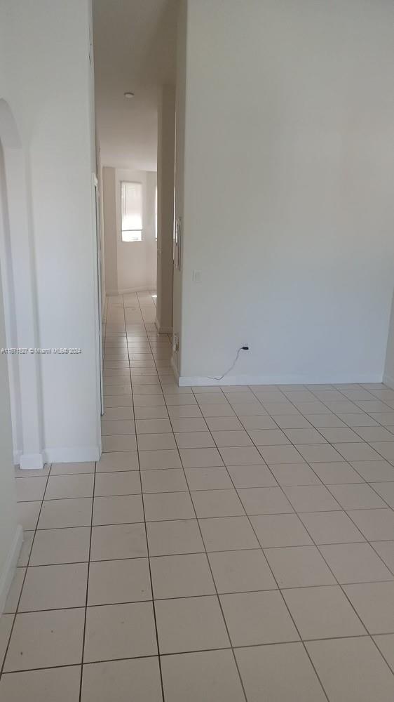 1666 SE 27th Ct 203, Homestead, Florida 33035, 2 Bedrooms Bedrooms, ,2 BathroomsBathrooms,Residentiallease,For Rent,1666 SE 27th Ct 203,A11571527