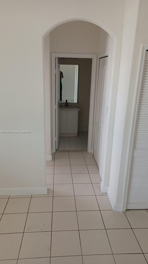 1666 SE 27th Ct 203, Homestead, Florida 33035, 2 Bedrooms Bedrooms, ,2 BathroomsBathrooms,Residentiallease,For Rent,1666 SE 27th Ct 203,A11571527