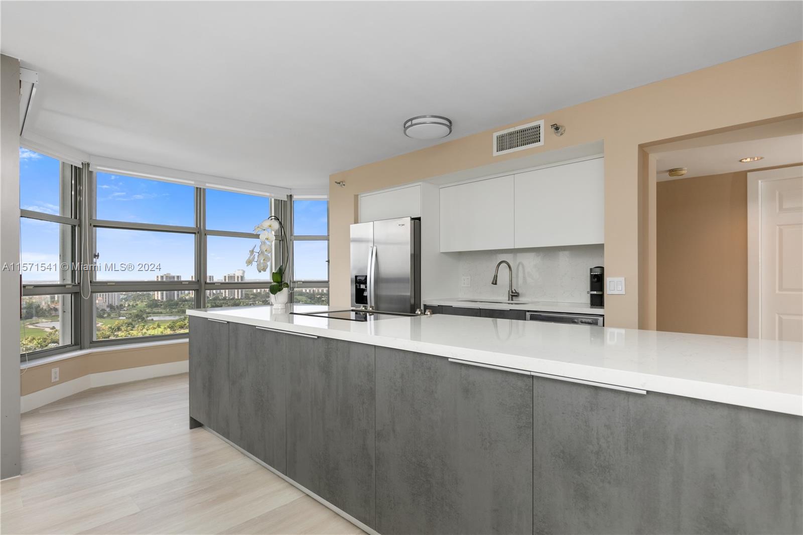 3500 Mystic Pointe Dr 2603, Aventura, Florida 33180, 2 Bedrooms Bedrooms, ,2 BathroomsBathrooms,Residentiallease,For Rent,3500 Mystic Pointe Dr 2603,A11571541