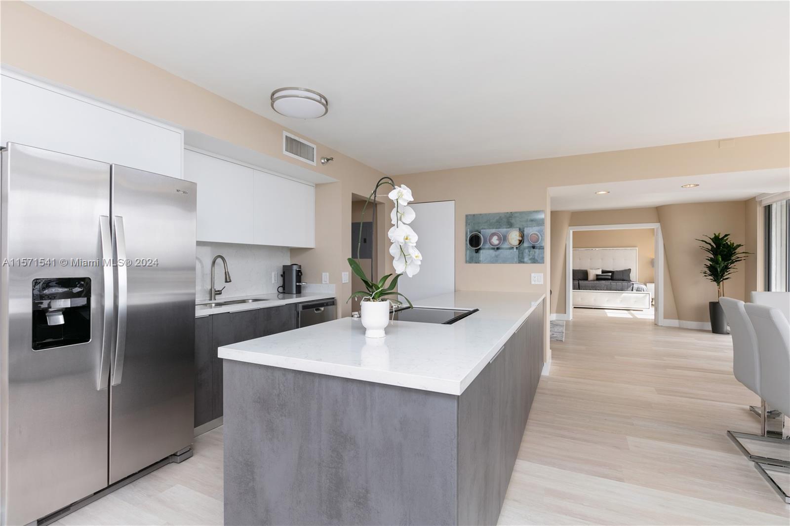 3500 Mystic Pointe Dr 2603, Aventura, Florida 33180, 2 Bedrooms Bedrooms, ,2 BathroomsBathrooms,Residentiallease,For Rent,3500 Mystic Pointe Dr 2603,A11571541