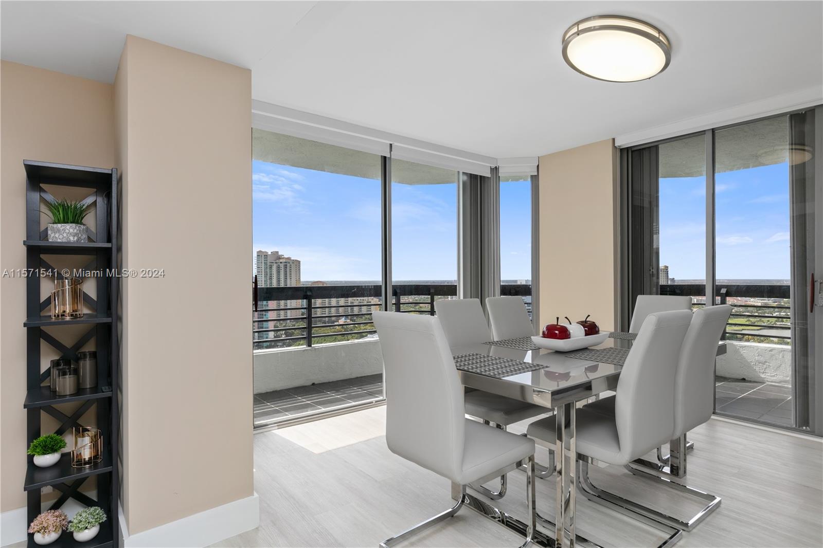 3500 Mystic Pointe Dr 2603, Aventura, Florida 33180, 2 Bedrooms Bedrooms, ,2 BathroomsBathrooms,Residentiallease,For Rent,3500 Mystic Pointe Dr 2603,A11571541