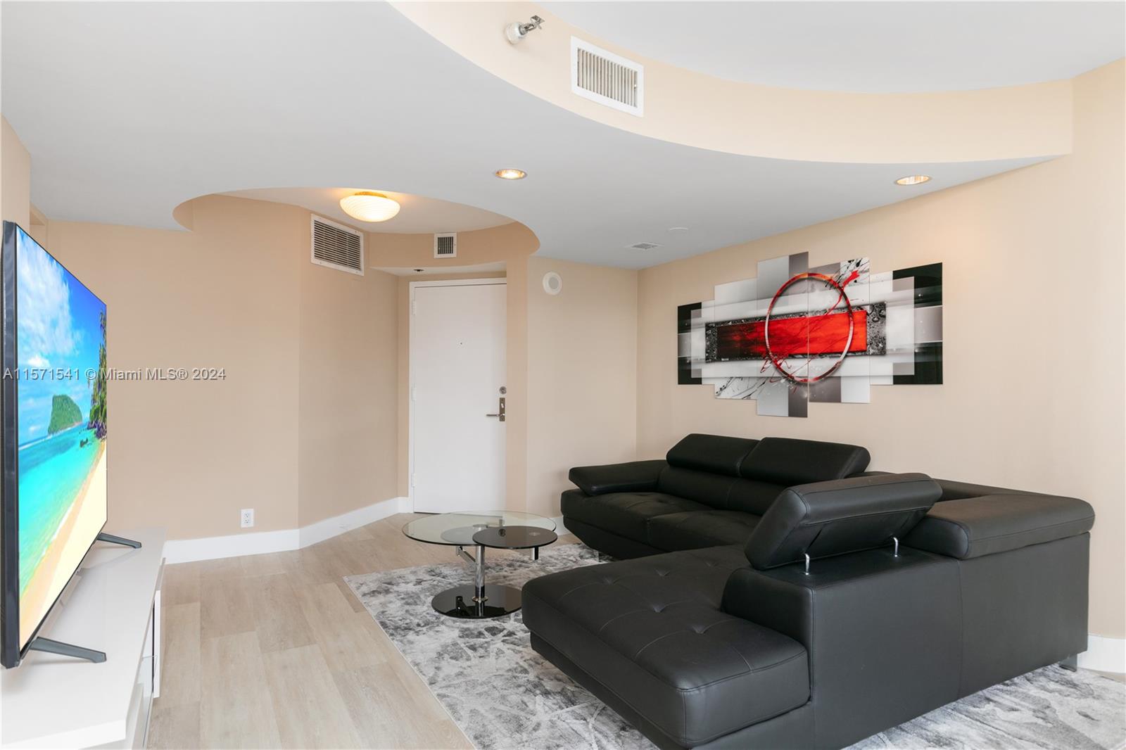 3500 Mystic Pointe Dr 2603, Aventura, Florida 33180, 2 Bedrooms Bedrooms, ,2 BathroomsBathrooms,Residentiallease,For Rent,3500 Mystic Pointe Dr 2603,A11571541