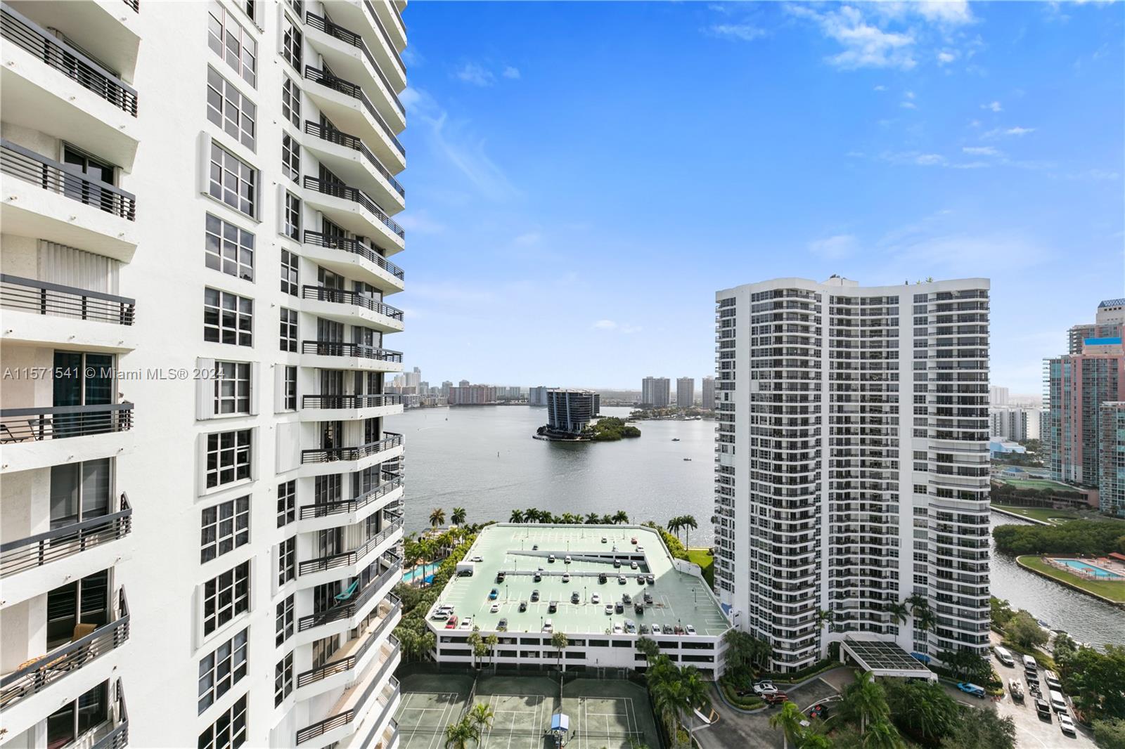 3500 Mystic Pointe Dr 2603, Aventura, Florida 33180, 2 Bedrooms Bedrooms, ,2 BathroomsBathrooms,Residentiallease,For Rent,3500 Mystic Pointe Dr 2603,A11571541