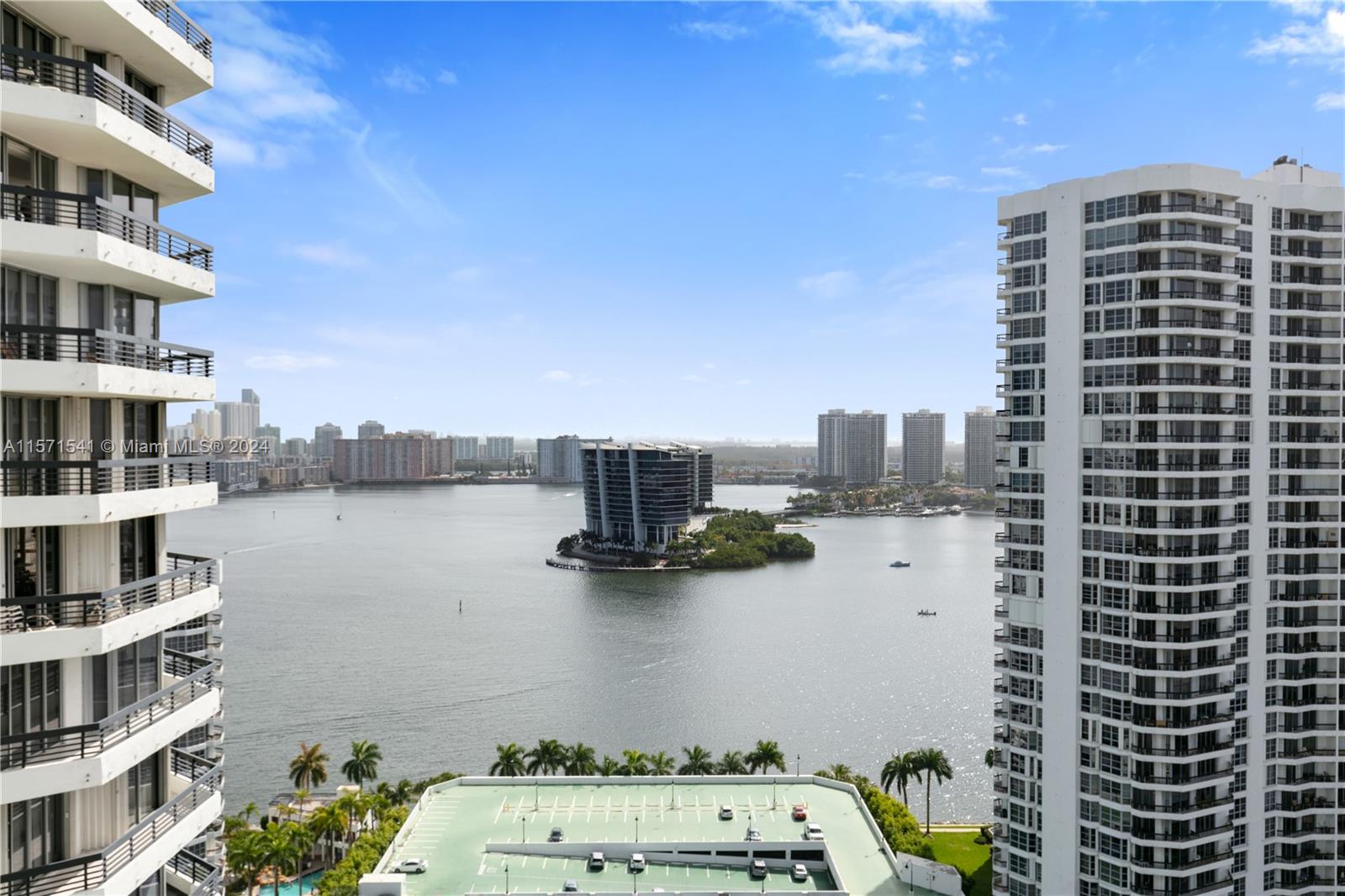 3500 Mystic Pointe Dr 2603, Aventura, Florida 33180, 2 Bedrooms Bedrooms, ,2 BathroomsBathrooms,Residentiallease,For Rent,3500 Mystic Pointe Dr 2603,A11571541