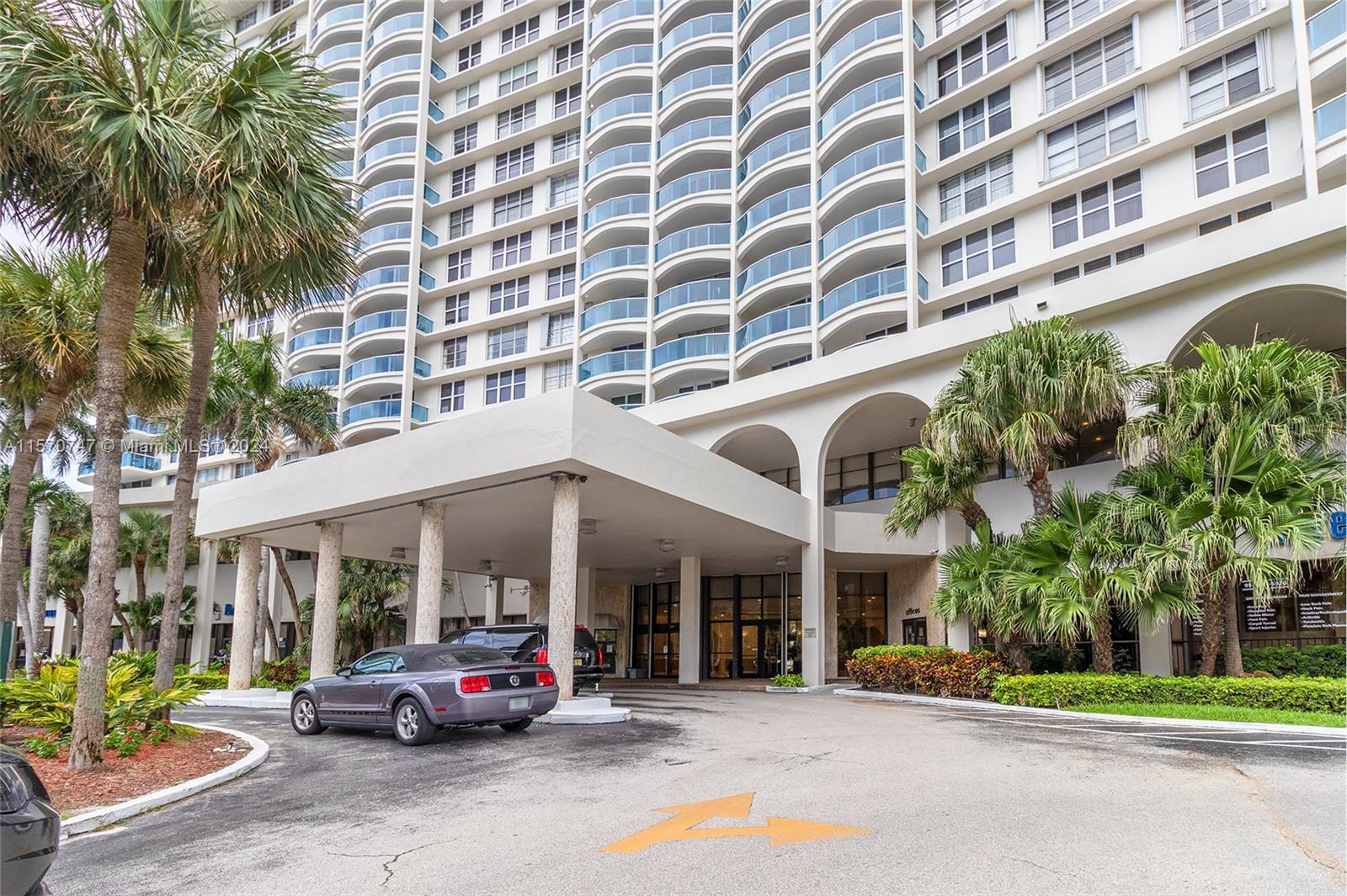 3800 S Ocean Dr 1718, Hollywood, Florida 33019, 2 Bedrooms Bedrooms, ,2 BathroomsBathrooms,Residential,For Sale,3800 S Ocean Dr 1718,A11570747