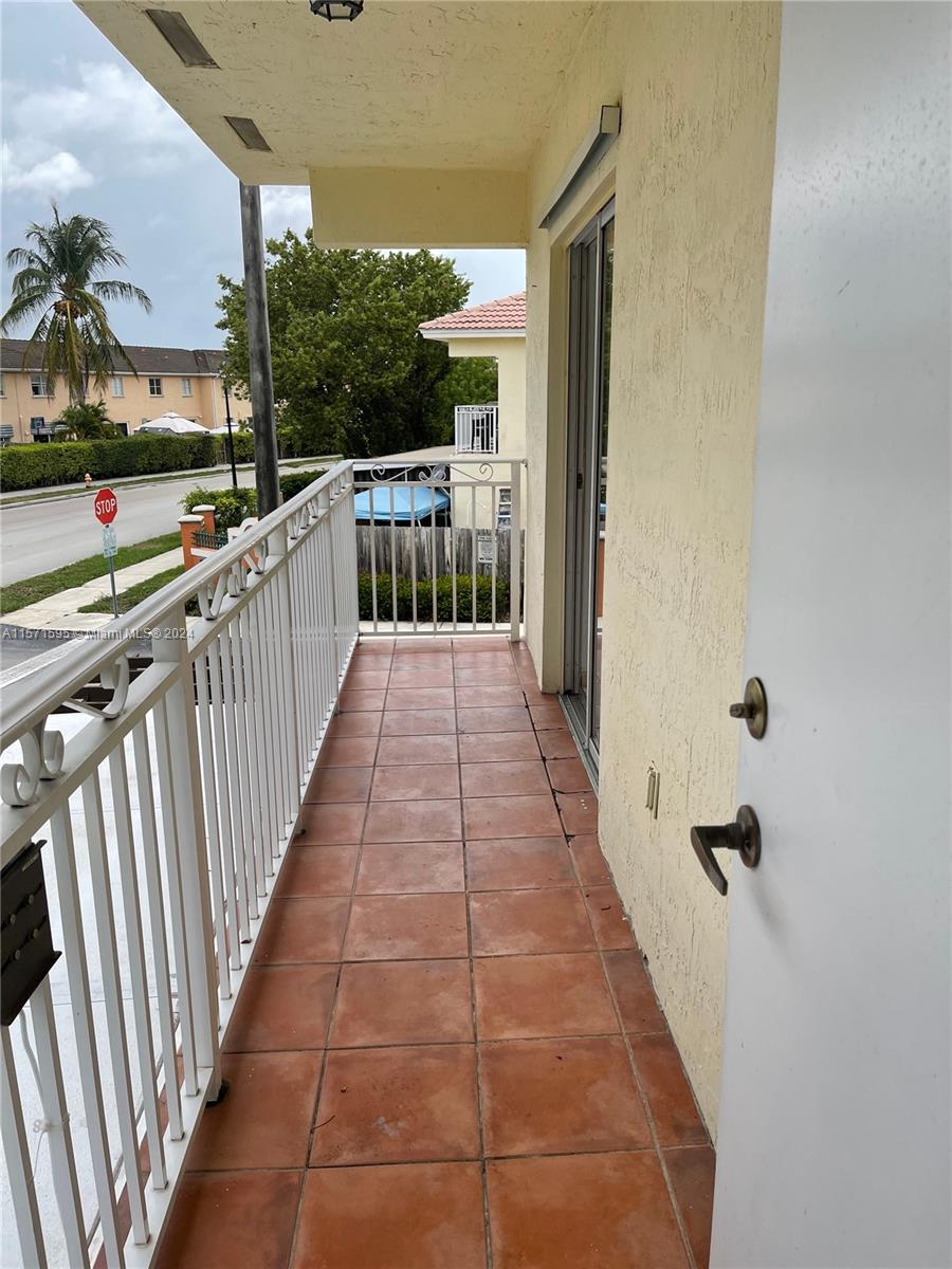 7380 NW 174th Ter 204, Hialeah, Florida 33015, 3 Bedrooms Bedrooms, ,2 BathroomsBathrooms,Residentiallease,For Rent,7380 NW 174th Ter 204,A11571595