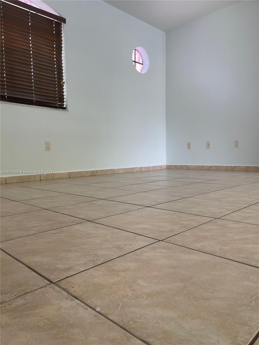 7380 NW 174th Ter 204, Hialeah, Florida 33015, 3 Bedrooms Bedrooms, ,2 BathroomsBathrooms,Residentiallease,For Rent,7380 NW 174th Ter 204,A11571595