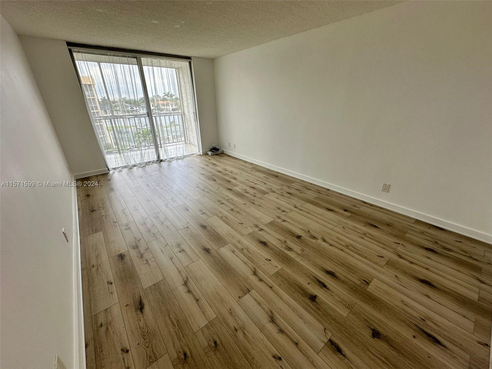 701 Three Islands Blvd 414, Hallandale Beach, Florida 33009, 1 Bedroom Bedrooms, ,1 BathroomBathrooms,Residentiallease,For Rent,701 Three Islands Blvd 414,A11571599