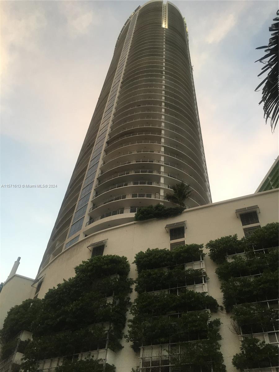 1750 N Bayshore Dr 2707, Miami, Florida 33132, ,1 BathroomBathrooms,Residentiallease,For Rent,1750 N Bayshore Dr 2707,A11571613