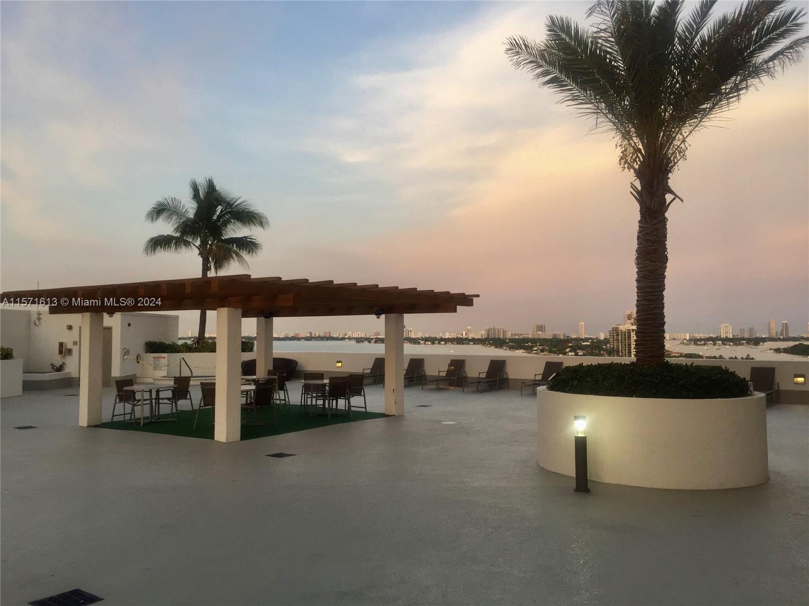 1750 N Bayshore Dr 2707, Miami, Florida 33132, ,1 BathroomBathrooms,Residentiallease,For Rent,1750 N Bayshore Dr 2707,A11571613