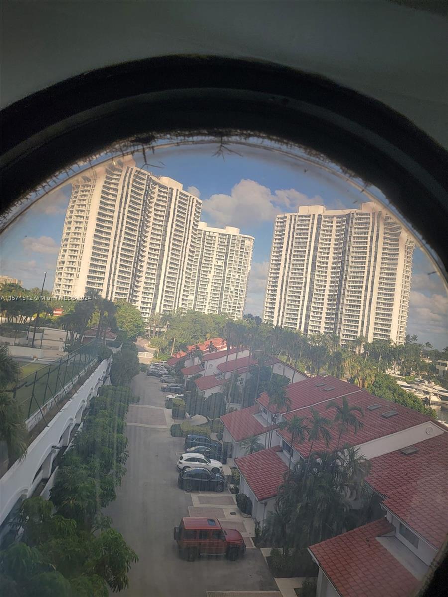 Aventura, Florida 33180, 2 Bedrooms Bedrooms, ,2 BathroomsBathrooms,Residentiallease,For Rent,A11571512