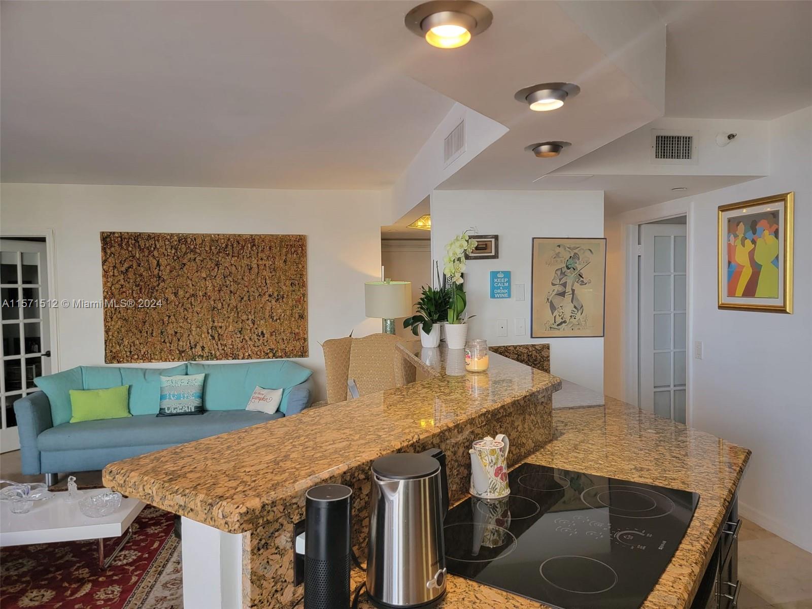 Aventura, Florida 33180, 2 Bedrooms Bedrooms, ,2 BathroomsBathrooms,Residentiallease,For Rent,A11571512