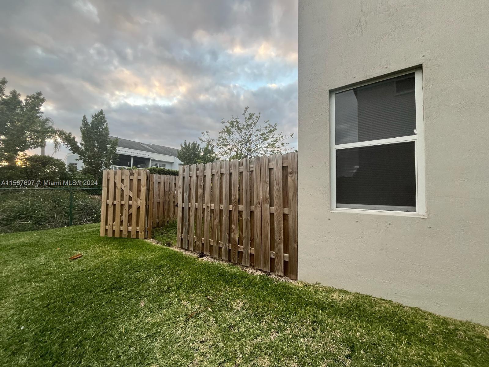 1718 SE 26th Ter 1, Homestead, Florida 33035, 3 Bedrooms Bedrooms, ,2 BathroomsBathrooms,Residentiallease,For Rent,1718 SE 26th Ter 1,A11567697