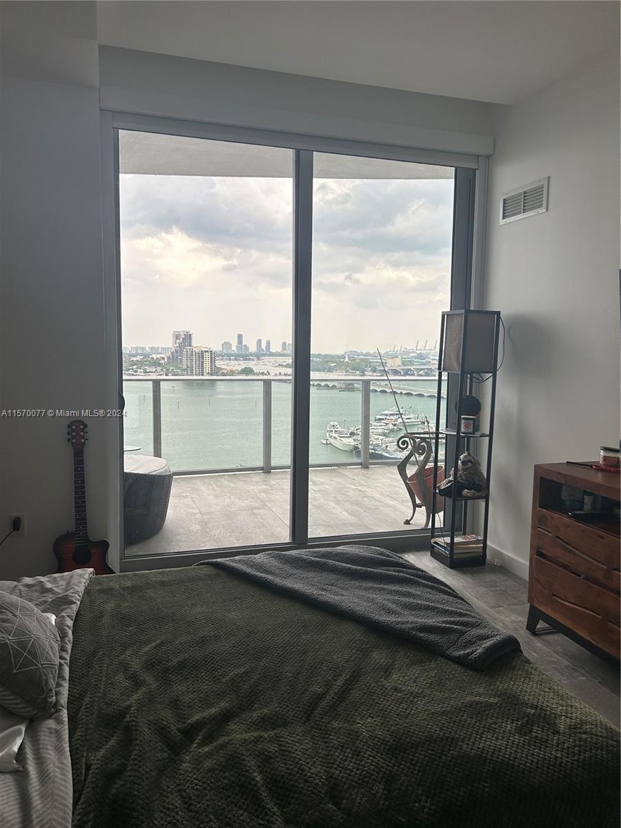 488 NE 18th St 1204, Miami, Florida 33132, 1 Bedroom Bedrooms, ,1 BathroomBathrooms,Residentiallease,For Rent,488 NE 18th St 1204,A11570077