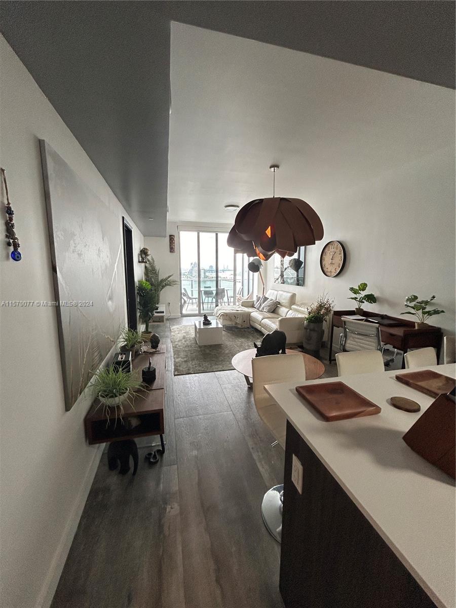 488 NE 18th St 1204, Miami, Florida 33132, 1 Bedroom Bedrooms, ,1 BathroomBathrooms,Residentiallease,For Rent,488 NE 18th St 1204,A11570077