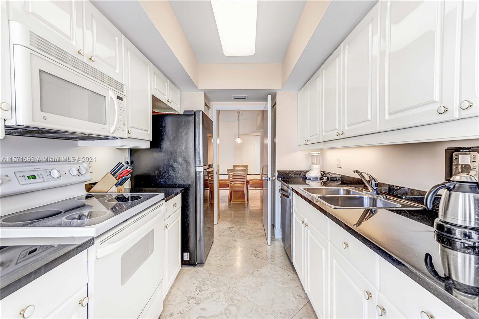 21055 Yacht Club Dr 2606, Aventura, Florida 33180, 3 Bedrooms Bedrooms, ,2 BathroomsBathrooms,Residentiallease,For Rent,21055 Yacht Club Dr 2606,A11571663
