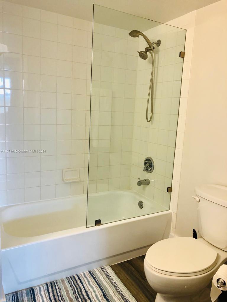19999 E COUNTRY CLUB DR 1401, Aventura, Florida 33180, 2 Bedrooms Bedrooms, ,2 BathroomsBathrooms,Residentiallease,For Rent,19999 E COUNTRY CLUB DR 1401,A11571665