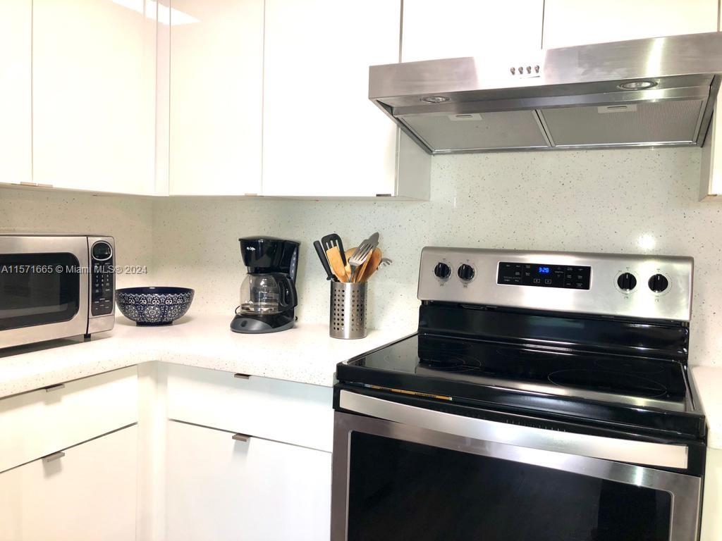 19999 E COUNTRY CLUB DR 1401, Aventura, Florida 33180, 2 Bedrooms Bedrooms, ,2 BathroomsBathrooms,Residentiallease,For Rent,19999 E COUNTRY CLUB DR 1401,A11571665
