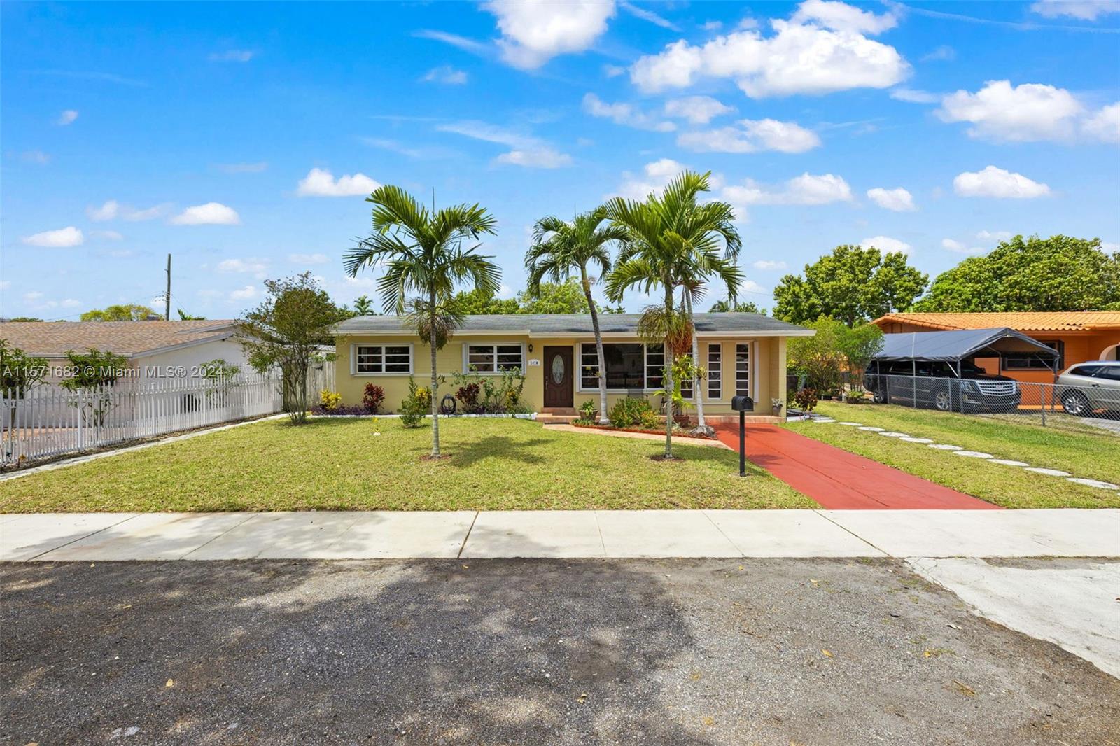 5470 W 9th Ave  For Sale A11571682, FL