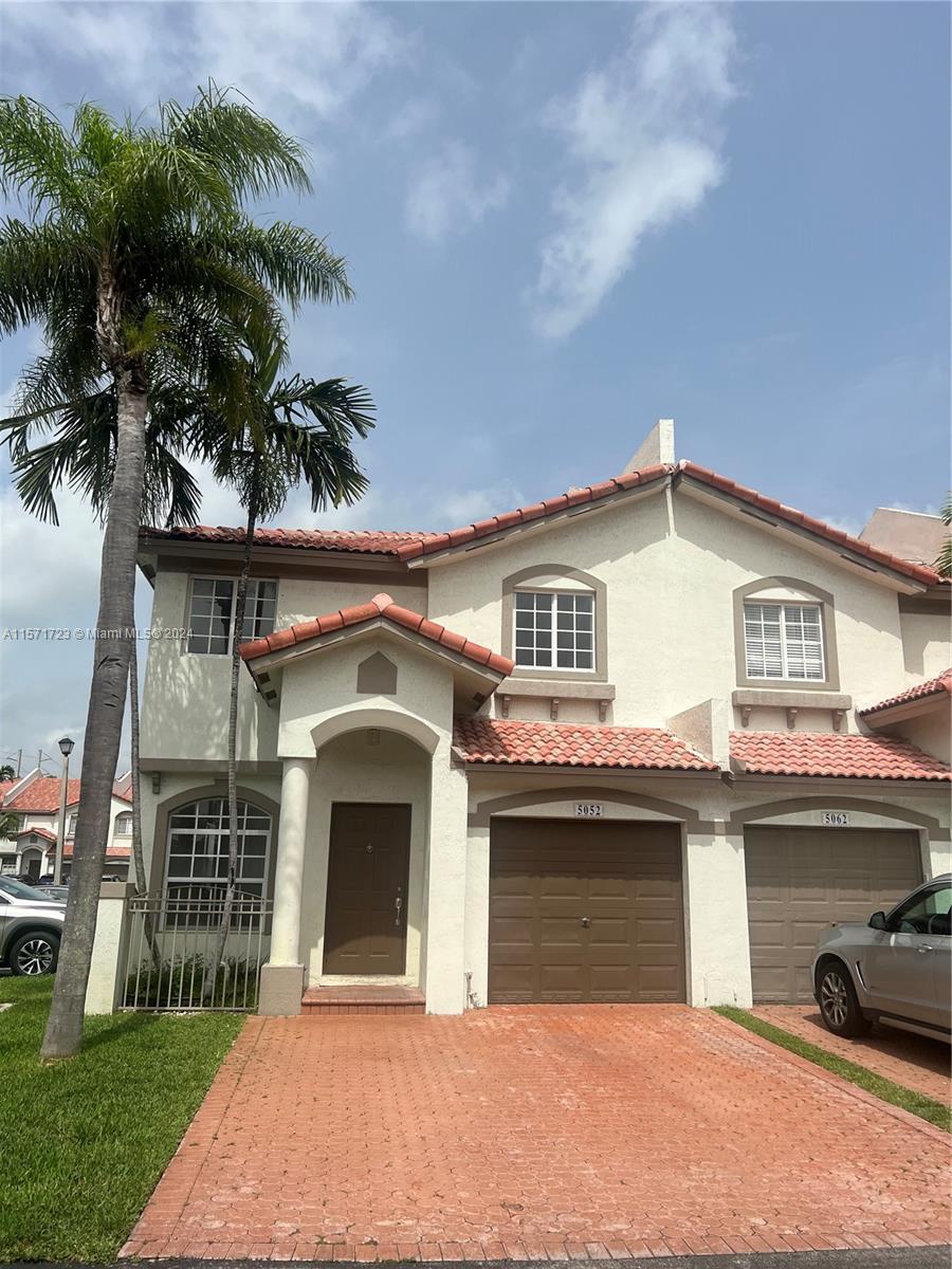 5052 NW 116th Ave #5052, Doral FL 33178