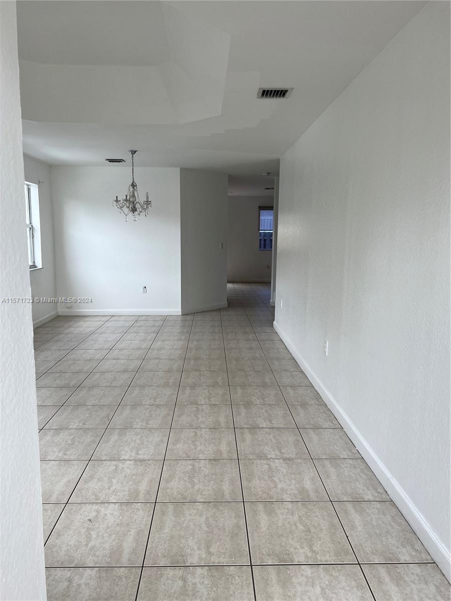 5052 NW 116th Ave 5052, Doral, Florida 33178, 3 Bedrooms Bedrooms, ,2 BathroomsBathrooms,Residentiallease,For Rent,5052 NW 116th Ave 5052,A11571723