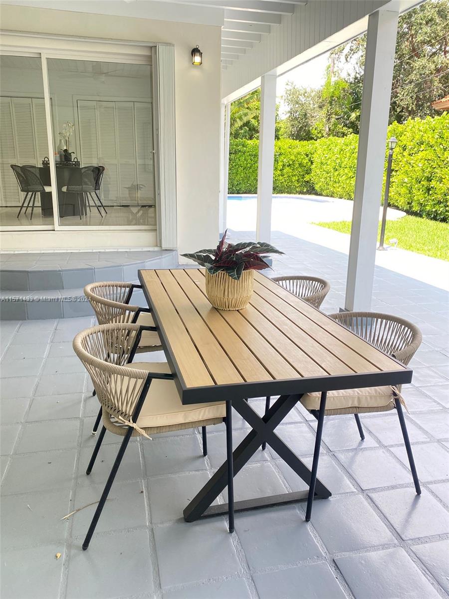 705 San Antonio Ave, Coral Gables, Florida 33146, 4 Bedrooms Bedrooms, ,3 BathroomsBathrooms,Residential,For Sale,705 San Antonio Ave,A11571433