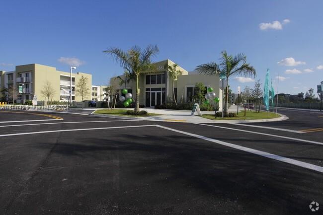 14321 SW 268th St 111, Homestead, Florida 33032, 3 Bedrooms Bedrooms, ,2 BathroomsBathrooms,Residentiallease,For Rent,14321 SW 268th St 111,A11571743