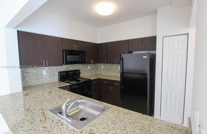 14321 SW 268th St 111, Homestead, Florida 33032, 3 Bedrooms Bedrooms, ,2 BathroomsBathrooms,Residentiallease,For Rent,14321 SW 268th St 111,A11571743