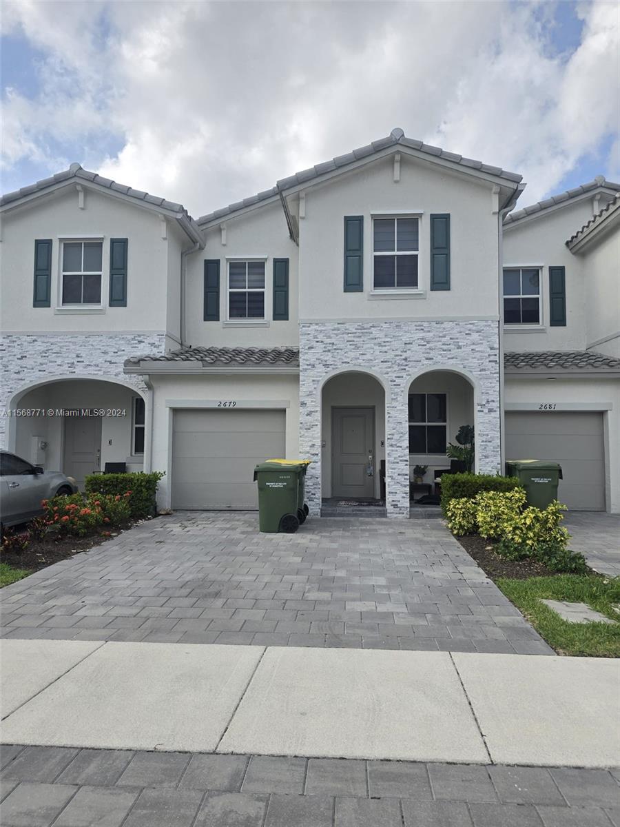2679 SE 12th St, Homestead, Florida 33035, 3 Bedrooms Bedrooms, ,2 BathroomsBathrooms,Residentiallease,For Rent,2679 SE 12th St,A11568771