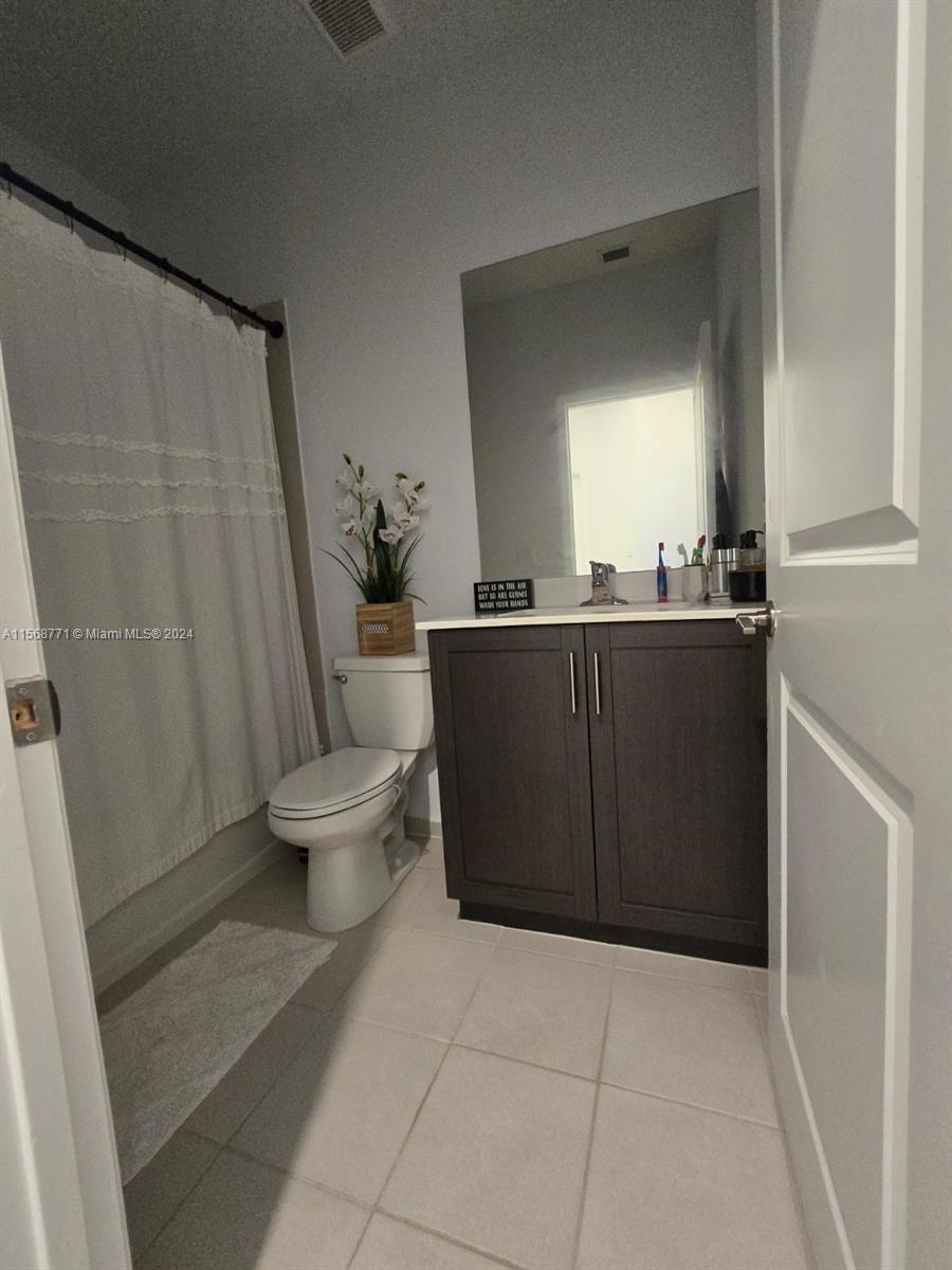 2679 SE 12th St, Homestead, Florida 33035, 3 Bedrooms Bedrooms, ,2 BathroomsBathrooms,Residentiallease,For Rent,2679 SE 12th St,A11568771