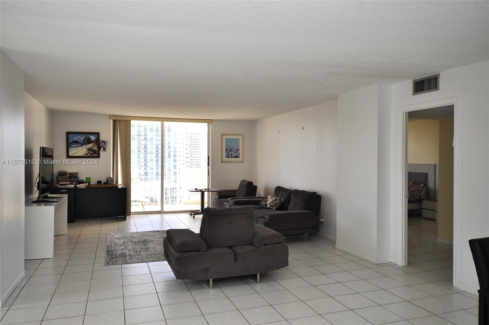1865 S Ocean Dr 10F, Hallandale Beach, Florida 33009, 2 Bedrooms Bedrooms, ,2 BathroomsBathrooms,Residential,For Sale,1865 S Ocean Dr 10F,A11570515
