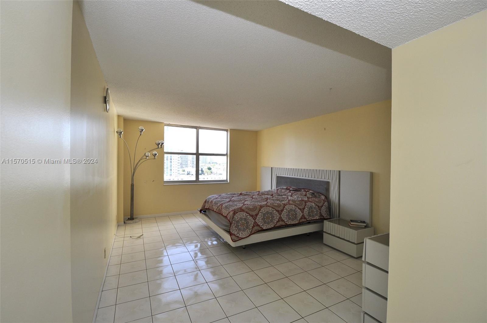 1865 S Ocean Dr 10F, Hallandale Beach, Florida 33009, 2 Bedrooms Bedrooms, ,2 BathroomsBathrooms,Residential,For Sale,1865 S Ocean Dr 10F,A11570515