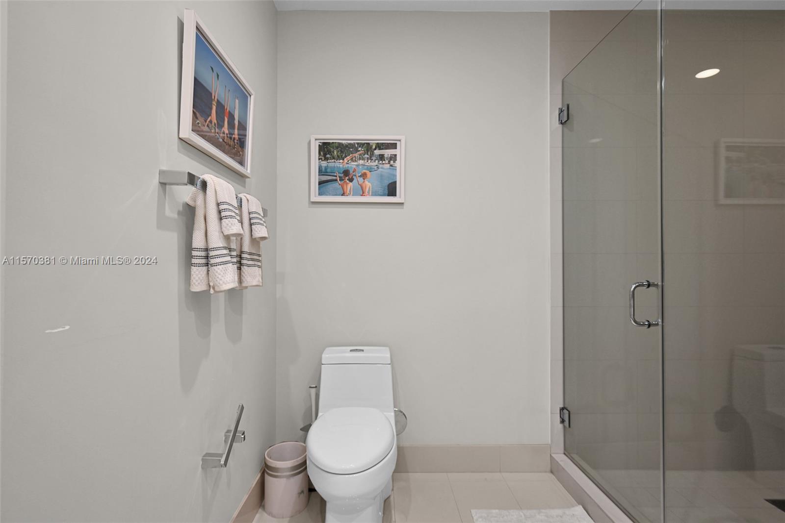 121 NE 34th St L204, Miami, Florida 33137, 2 Bedrooms Bedrooms, ,2 BathroomsBathrooms,Residentiallease,For Rent,121 NE 34th St L204,A11570381