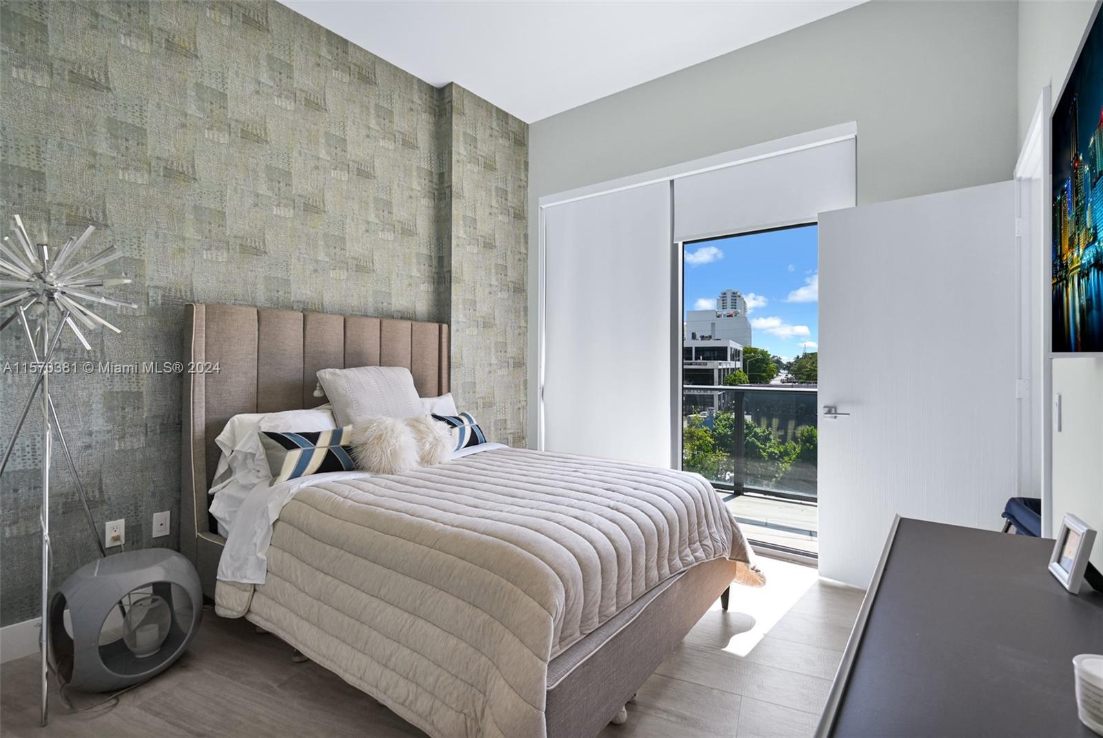 121 NE 34th St L204, Miami, Florida 33137, 2 Bedrooms Bedrooms, ,2 BathroomsBathrooms,Residentiallease,For Rent,121 NE 34th St L204,A11570381