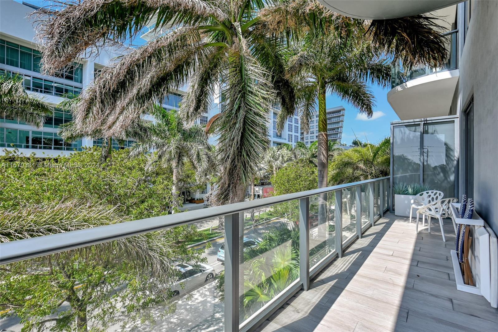 121 NE 34th St L204, Miami, Florida 33137, 2 Bedrooms Bedrooms, ,2 BathroomsBathrooms,Residentiallease,For Rent,121 NE 34th St L204,A11570381