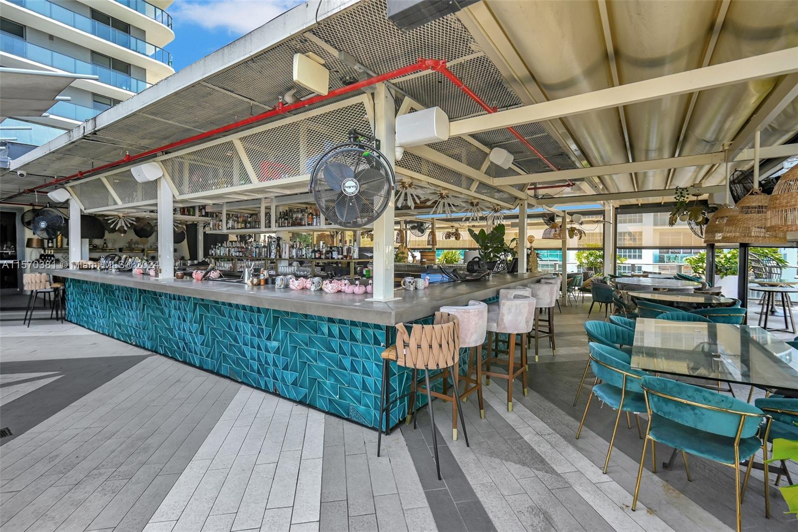 121 NE 34th St L204, Miami, Florida 33137, 2 Bedrooms Bedrooms, ,2 BathroomsBathrooms,Residentiallease,For Rent,121 NE 34th St L204,A11570381