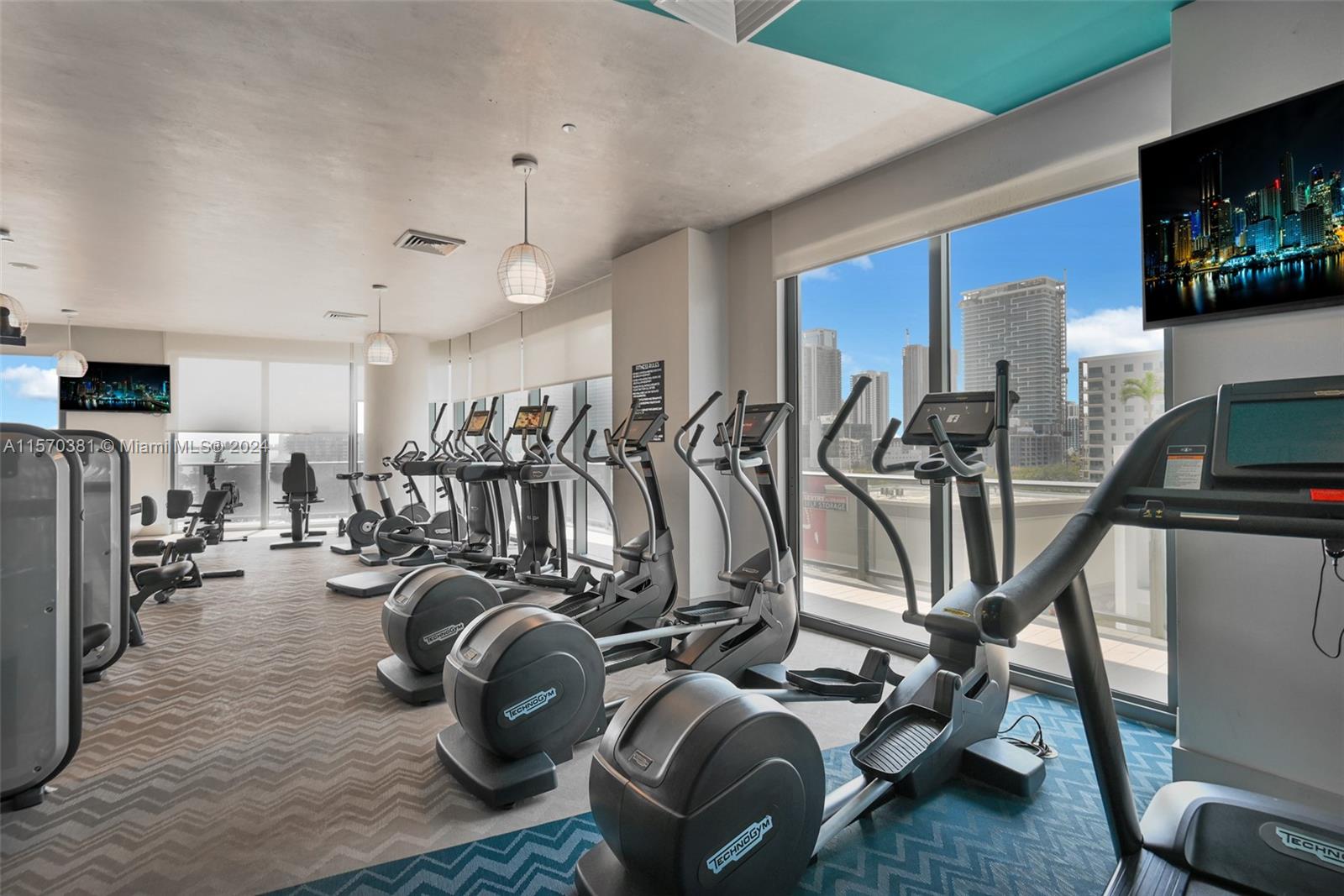 121 NE 34th St L204, Miami, Florida 33137, 2 Bedrooms Bedrooms, ,2 BathroomsBathrooms,Residentiallease,For Rent,121 NE 34th St L204,A11570381