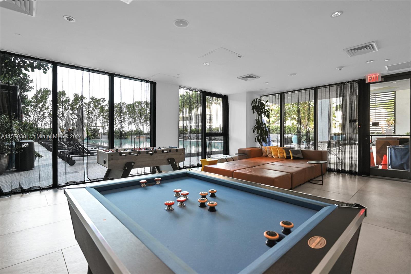 121 NE 34th St L204, Miami, Florida 33137, 2 Bedrooms Bedrooms, ,2 BathroomsBathrooms,Residentiallease,For Rent,121 NE 34th St L204,A11570381
